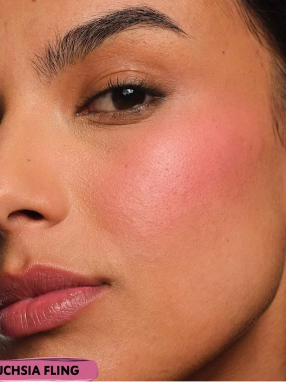 NIB  YSL Make Me Blush 12H Blurring Liquid Blush. 66. Fuchisia Fling